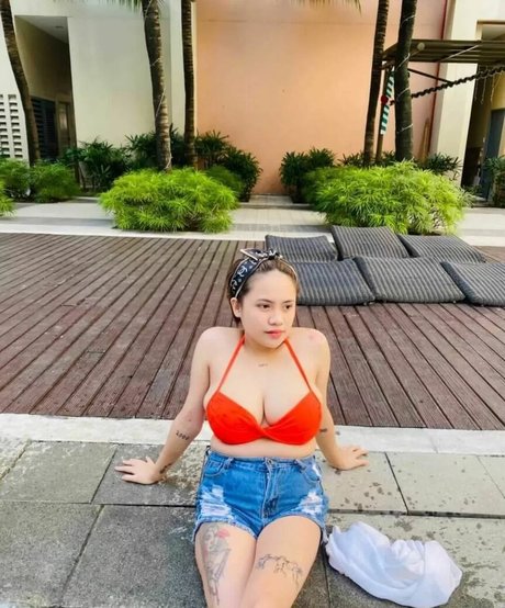 Joycen Artus jolie star du porno galerie