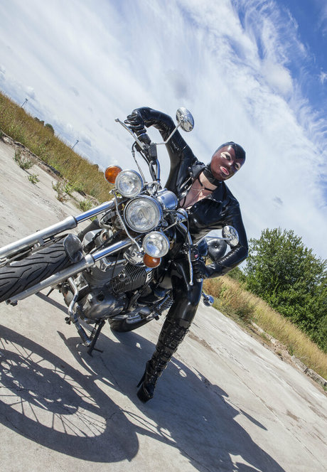 tricherie onlyfans belle nue image