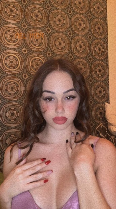 mlnd1014 xxx étoile image