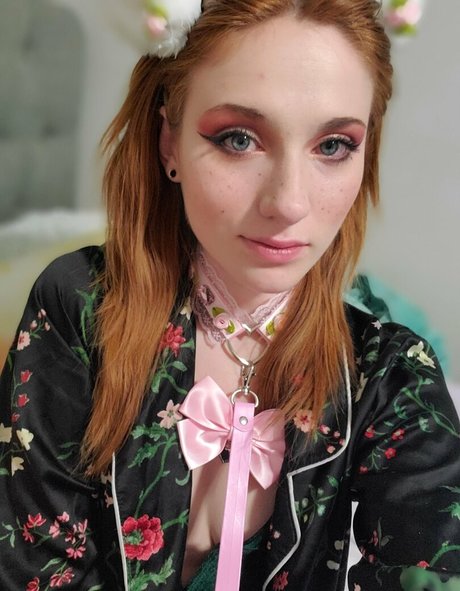 flow3r kitt3n modèle artistique galeries