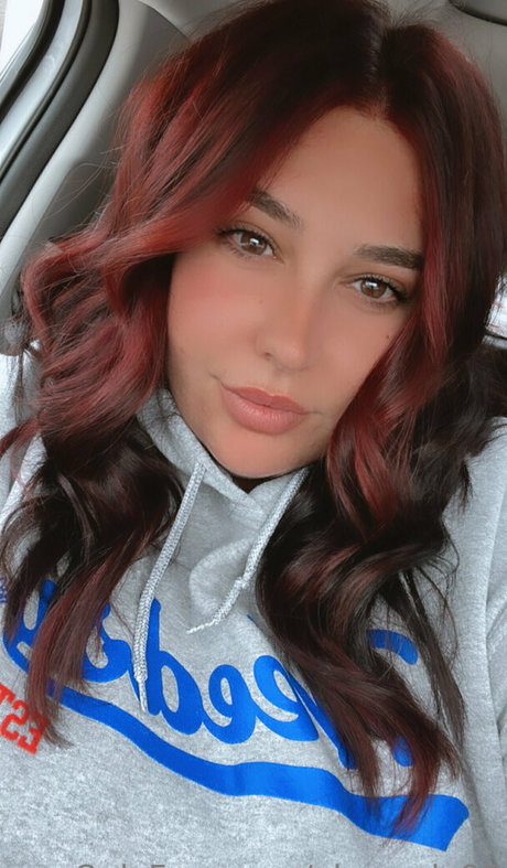 okcouple95 mannequin photo