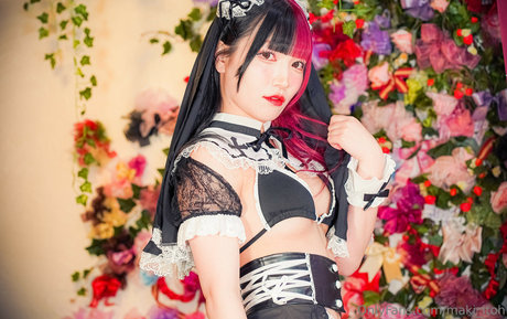 WomenJoshi modèle chaud img