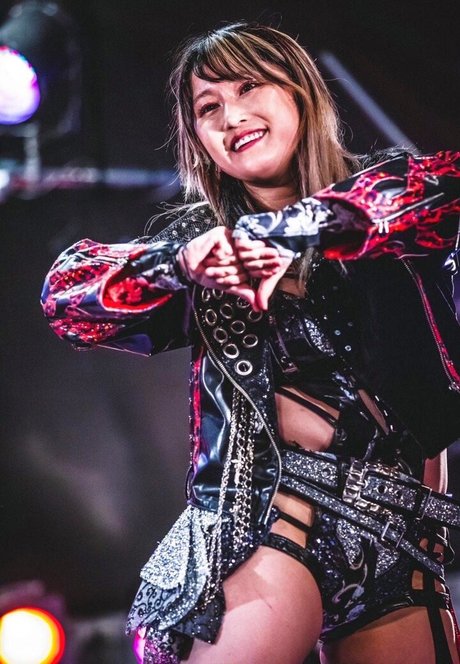 WomenJoshi modèle chaud collection