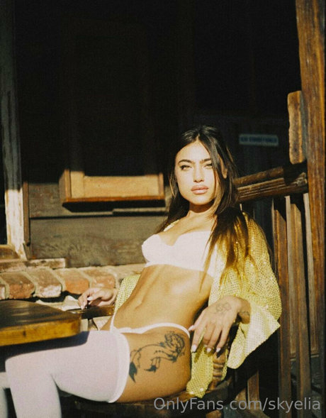 skyelia actrice de sexe photo
