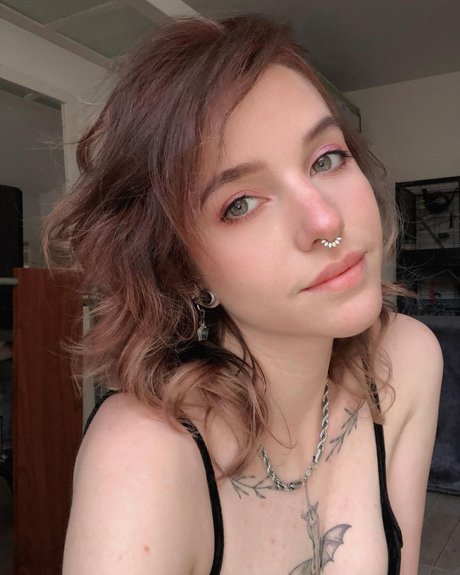 Xailurus actrice chaude photos