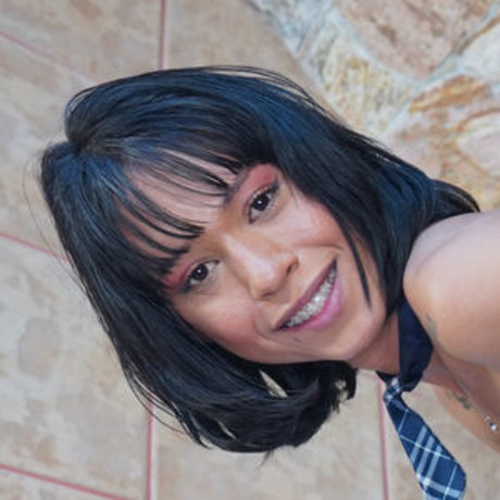 Samya Small modèle pornographique photo