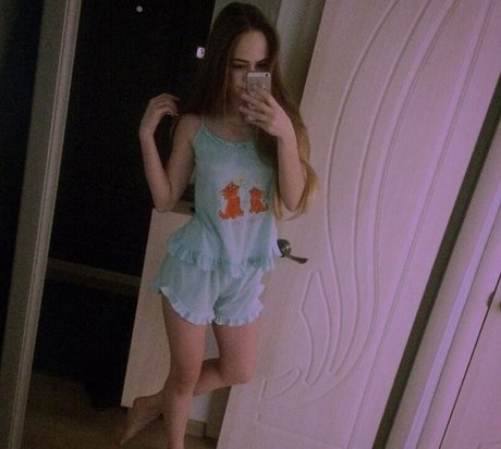 alena shuvaeva modèle xxx images