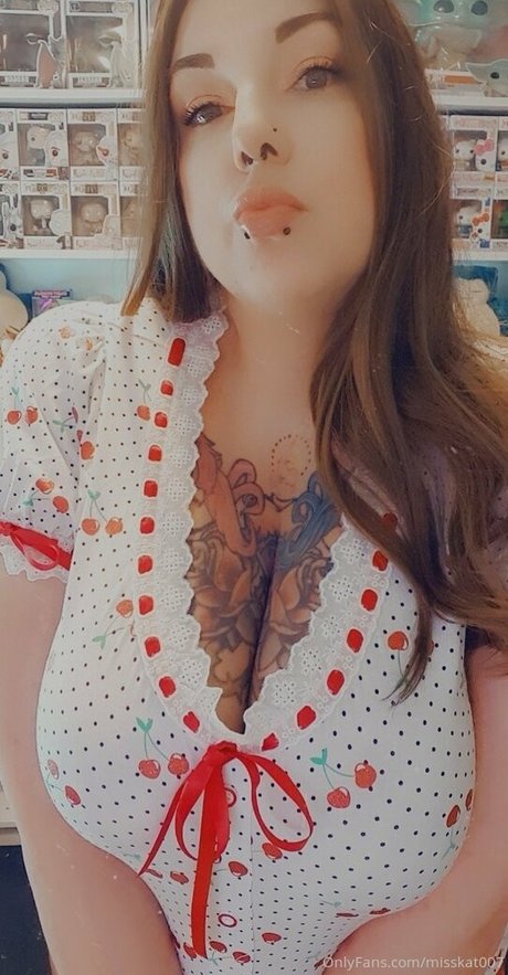 therealmisskat belle étoile photo