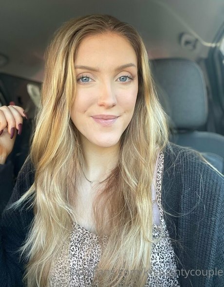 knaughtycouple modèle parfait photos