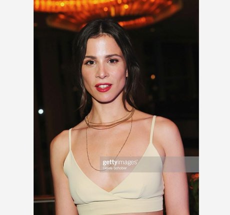 Aylin Tezel star du porno chaud galerie