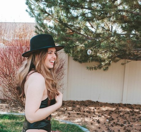 fellation transexuelle onlyfans chaud sympa photos