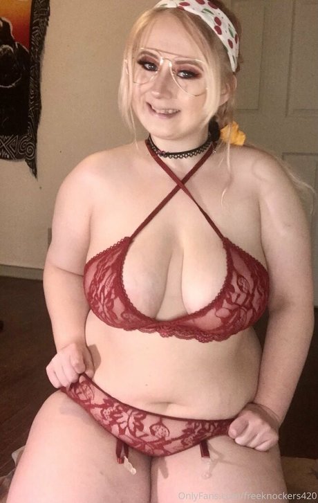 freeknockers420 modèle nu photos