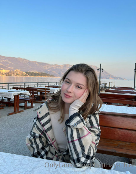 baisers lesbiens onlyfans porno érotique photos