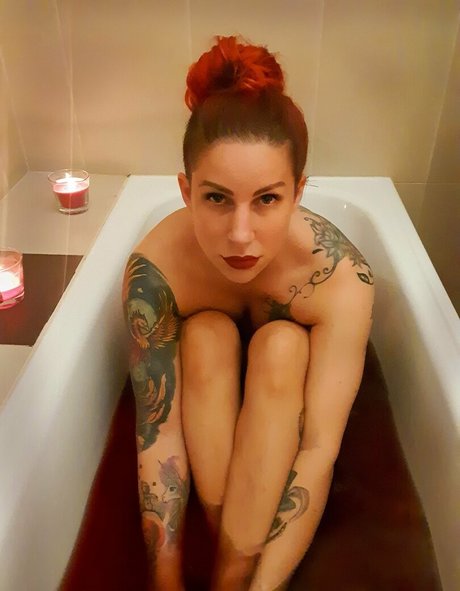 larraphoenix star du porno érotique photo