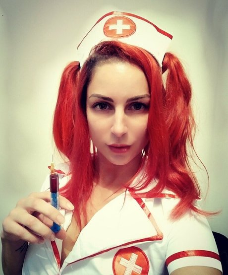 larraphoenix art star du porno archive