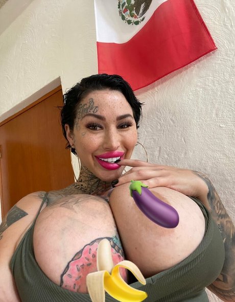 Xomarym actrice nue images