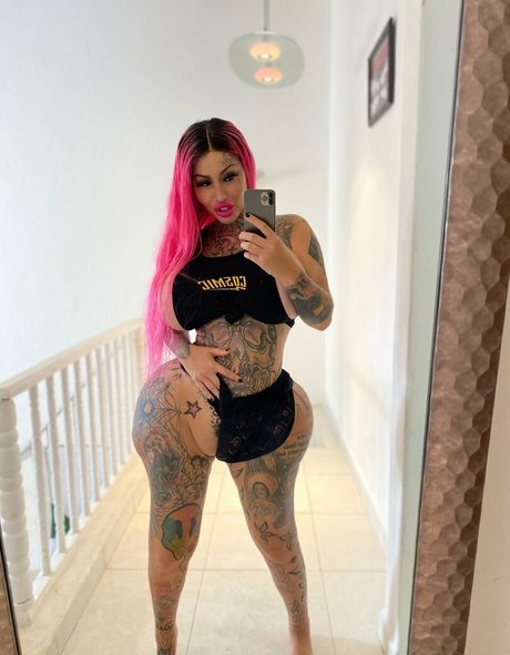 Xomarym modèle chaud photos