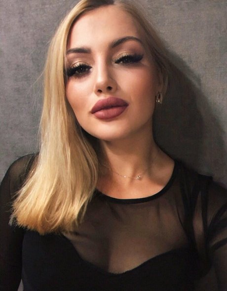 bellacherry69 sexe star img