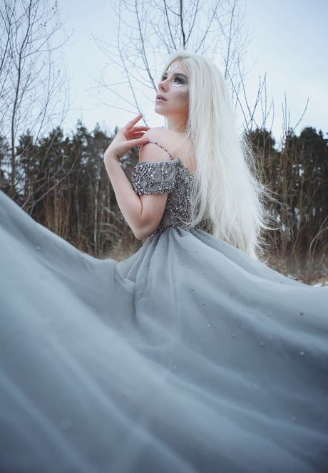 Anastasya Zelenova modèle meilleur image