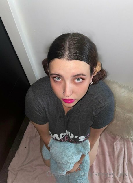 sexyyy lexiii actrice libre photos