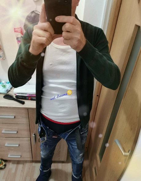 uwetdreams actrice hd photos