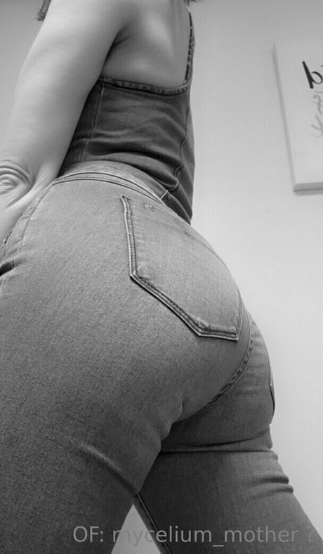 fans dadolescents emo uniquement nus hd photos