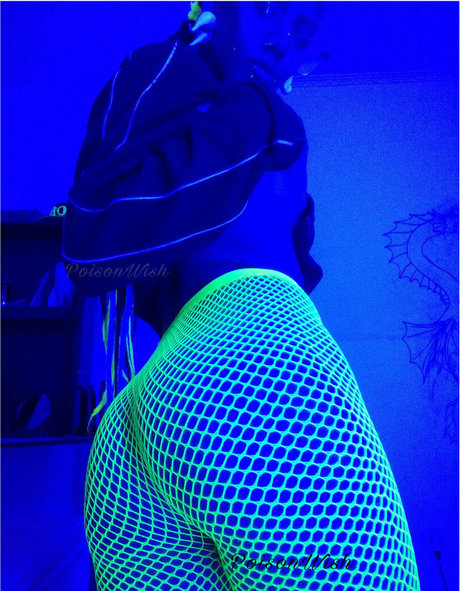 poisonwish étoile chaude archive