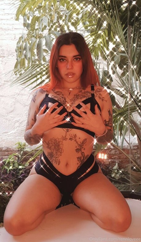 rennloveee star du porno exclusive galeries