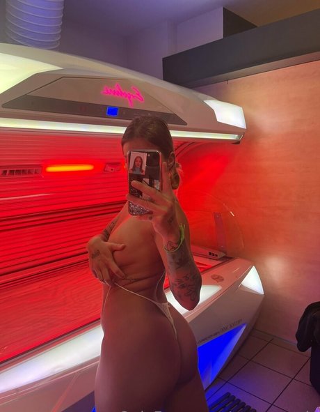 vanesaonly modèle de sexe archive