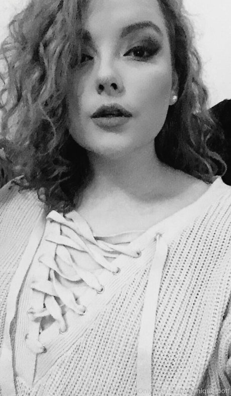 moniiquexxx modèle chaud photos