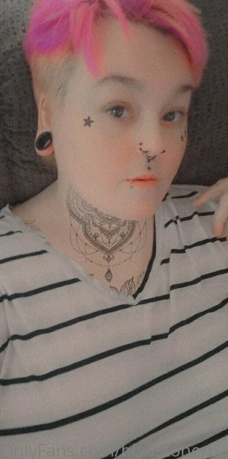 bbwstonerdoll modèle img