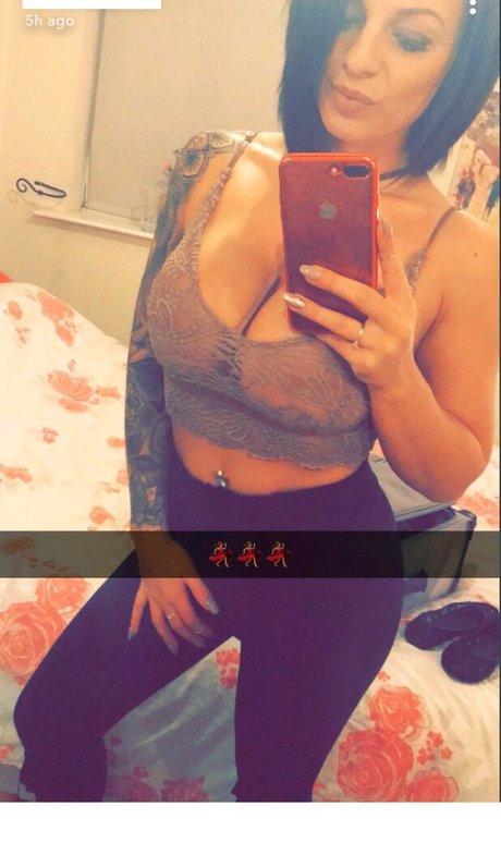 Sophia Leigh modèle xxx photo