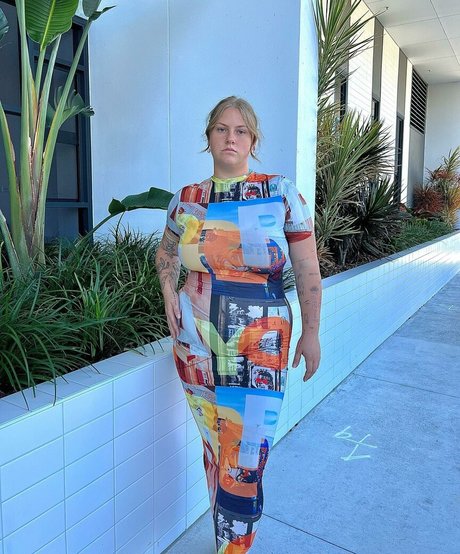 chynna étoile nue galeries