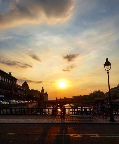 Andreea Ungur star du porno en haute qualité photos