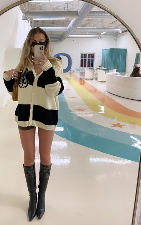 Cat Kennedy modèle artistique des photos