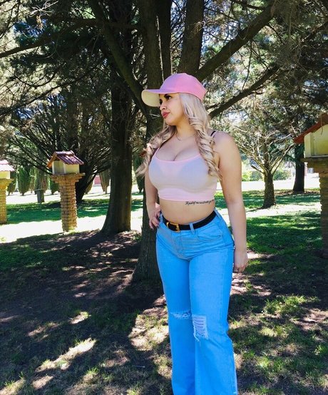 Lolaa leiva nus de stars du porno photos