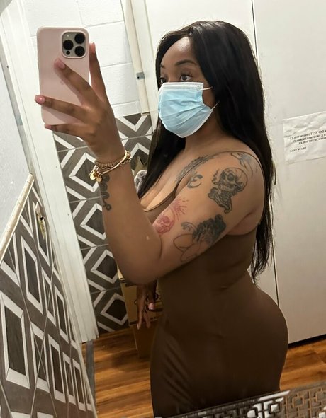 melamamiii modèle meilleur des photos