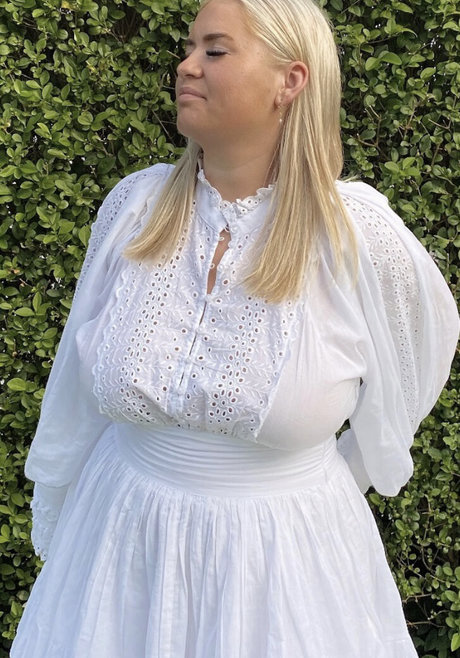 Anna K modèle porno image