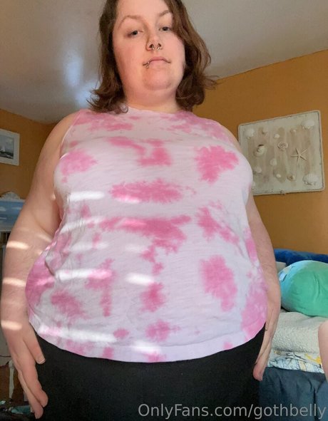 gothbelly étoile collection