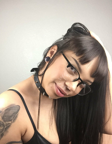 leilacherryfree mannequin image