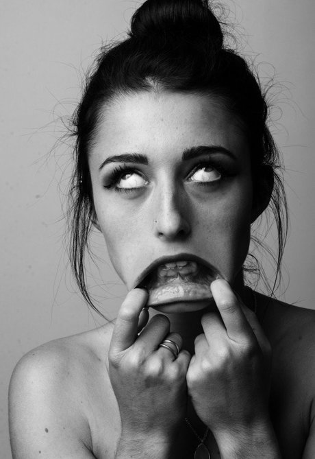 brunette onlyfans art meilleur image