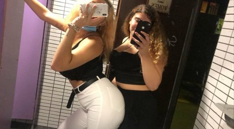 Anna Romero étoile xxx galerie