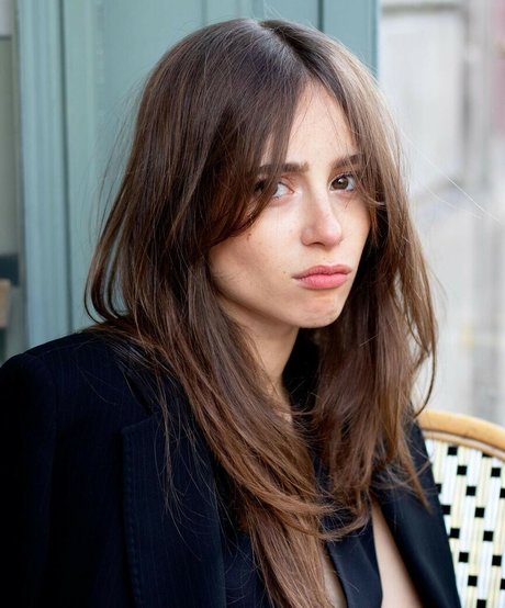 Poqssi actrice chaude galerie