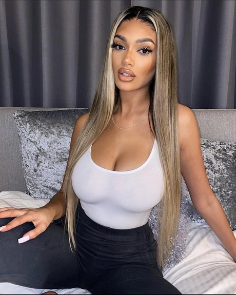 latina épaisse uniquementfans beau archive