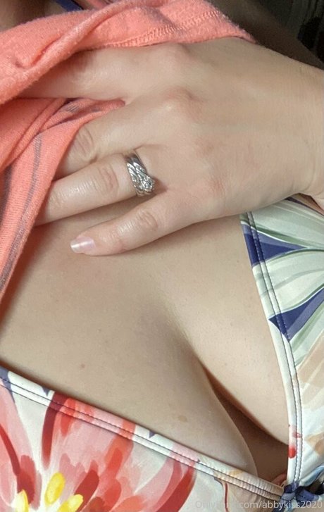 abbykiss2020 haut modèle photo