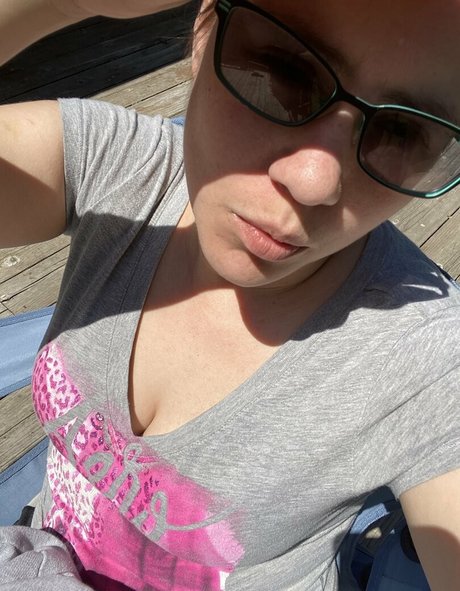 abbykiss2020 actrice pornographique image