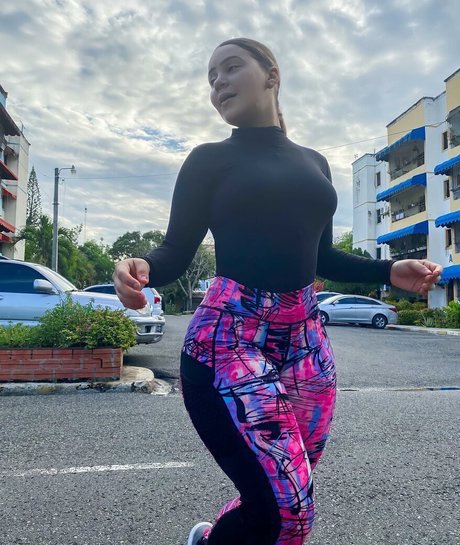 Loverllyc actrice chaude des photos