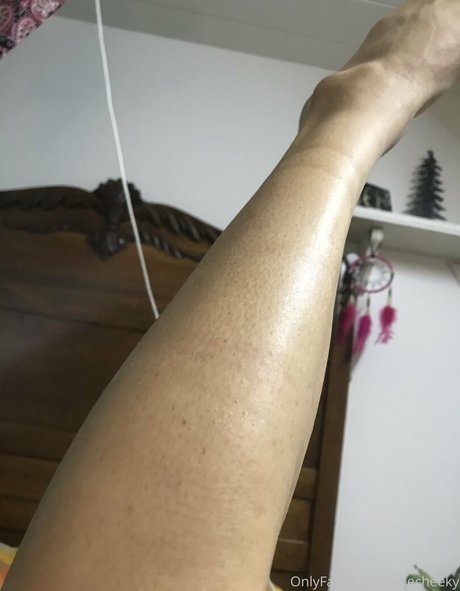 lizbecheeky haut étoile galerie