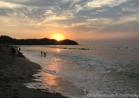 lizbecheeky actrice sexy images