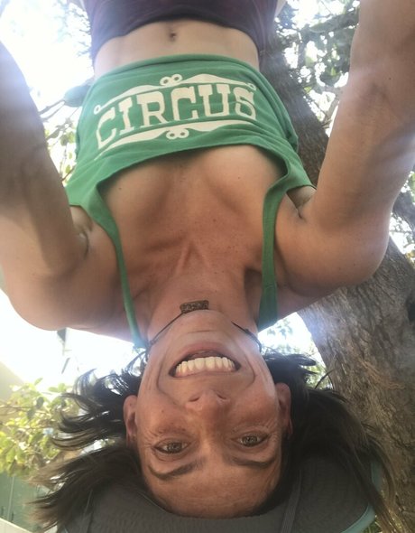 lizbecheeky modèle érotique img